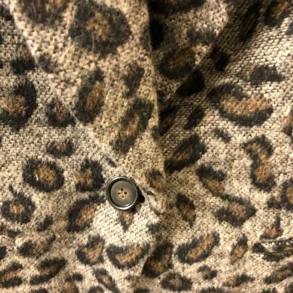 ANN TAYLOR LOFT ANIMAL PRINT BLAZER - Picture 2 of 6
